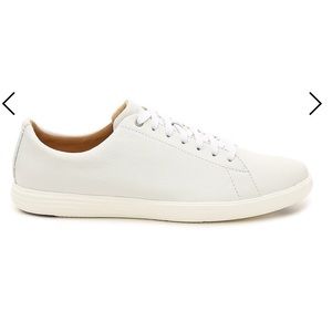 GRAND CROSSCOURT II LEATHER SNEAKER